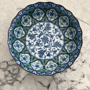 Blue, white & green Asian catchall bowl